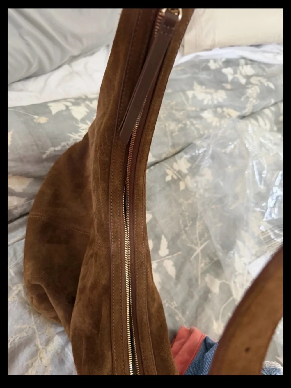Quince Suede Hobo Bag in Chestnut